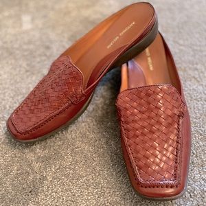 NWOT Antonio Melani Shoes, 9.5